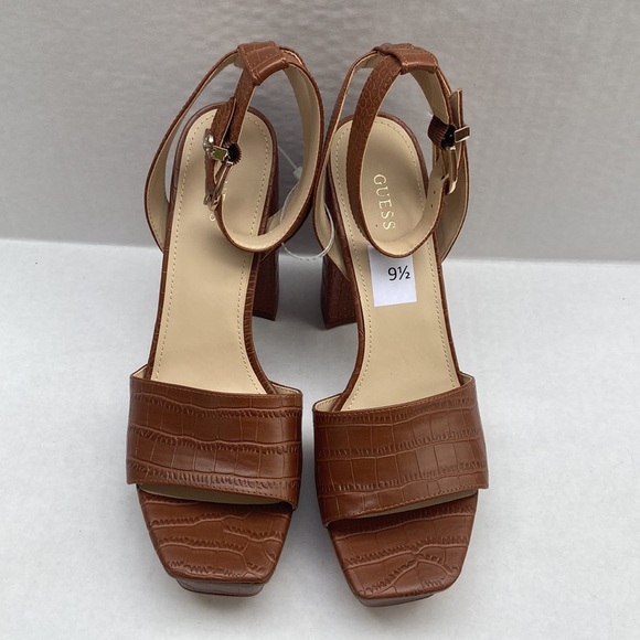 New GUESS Rippa Women's Pump SZ 9.5 - Picture 4 of 7